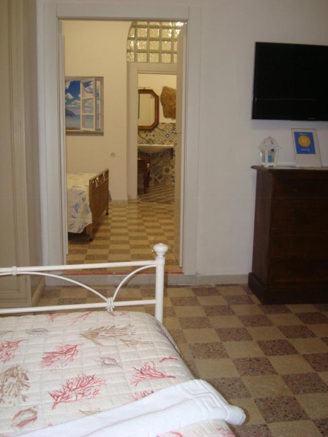 In A - L'elica Bed & Breakfast